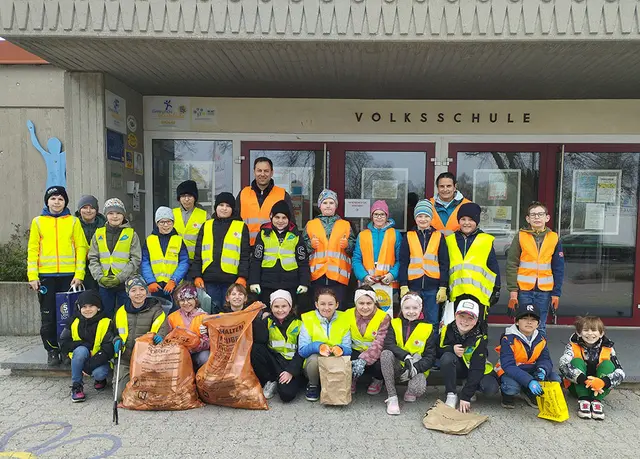 Die Stadtgemeinde Horn wurde  gemeinsam von Müll befreit. | Foto: Stadtgemeinde Horn