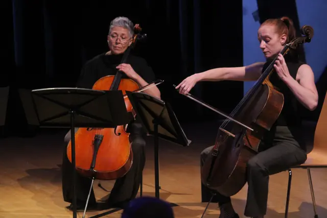Das besondere an diesem Ensemble war, das sie mit zwei Cellistinnen (Sigrid Narowetz und Ivanila Lultcheva) auftraten. | Foto: Josef Hofmüller