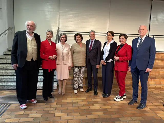 Der frühere Kärntner Landeshauptmann Peter Kaiser ist Träger des 19. Julius-Kugy-Preises.  | Foto: Gemeinschaft der Kärntner Slowenen und Sloweninnen