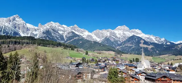 Blick auf Maria Alm im Pinzgau.