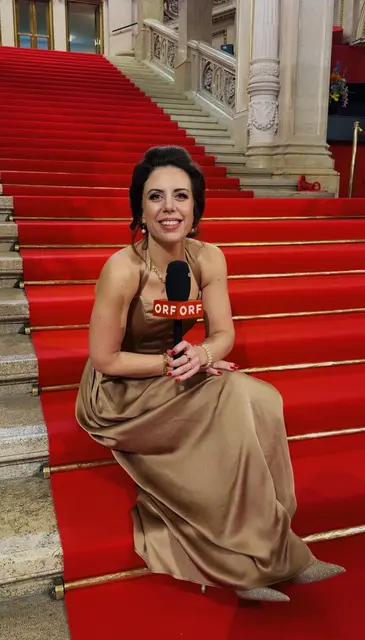 Das Highlight in der bisherigen Karriere von Katharina Sturm: die Moderation des "ORF ON Backstage #Opernball" | Foto: www.instagram.com/katharinasturm