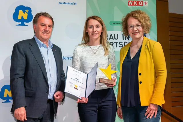 Auszeichnung für familienfreundlichen Betrieb in Hainfeld