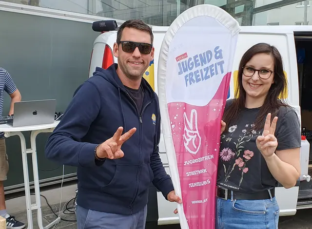 Chillbase am Urfix: Ein Wohnzimmer unter freiem Himmel