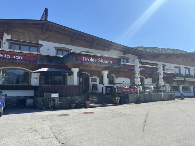 Die RV Gastro GmbH, Pächterin der Tiroler Stuben in Wörgl, ist insolvent.  | Foto: Barbara Fluckinger