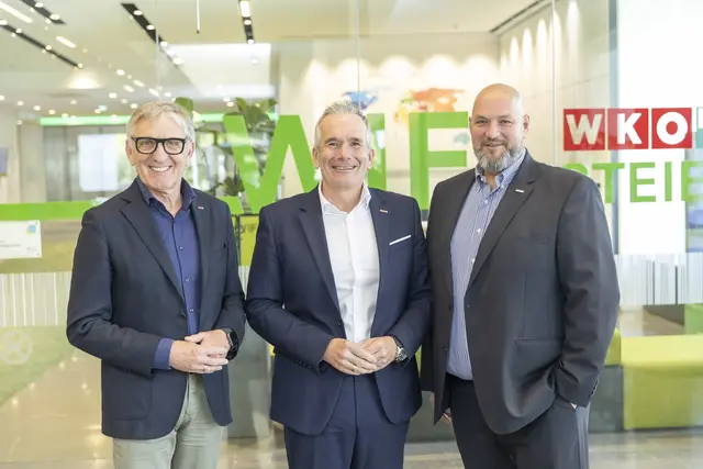 WKO Steiermark Präsident Josef Herk, der neue WIFI-Leiter Karlheinz Vogel und WIFI-Kurator Markus Kohlmeier | Foto: Foto Fischer