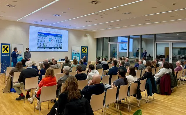 Michael Stingl gab einen Überblick über die aktuellen Erkenntnisse sowie Diagnose- und Therapieansätze. | Foto: Rotary Club