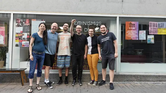 Das Spektral-Team zeigte sich von der Solidarität überwältigt. Auch die Freude über die Auszeichnung ist nun groß. | Foto: Spektral