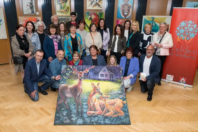 „Tierisch Abstrakt“ - Ausstellung des Kunstvereins Velden