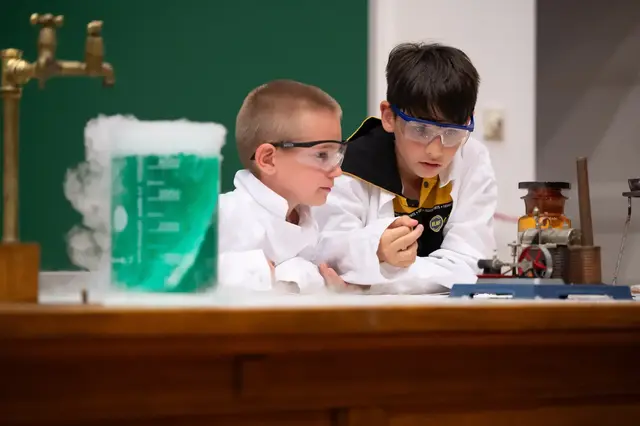 Am 24. April von 17 bis 23 Uhr stehen Graz, Kapfenberg, Leoben und Weiz im Zeichen der Langen Nacht der Forschung.  | Foto: Daniel Auer