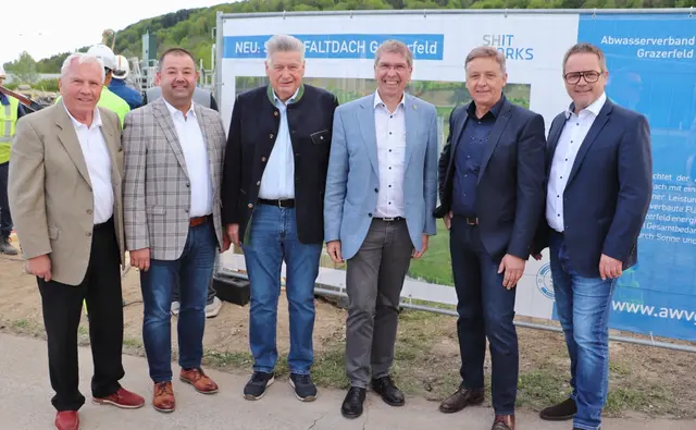 Legten den Grundstein für das Fundament: Adolf Pellischek, Markus Konrad, Willi Rohrer, Erich Gosch, Lambert Schönleitner und Michael Lechner. | Foto: Edith Ertl