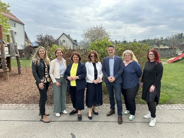 Die Politik traf sich in der Mehrzweckhalle Gratwein mit Expertinnen aus dem Gesundheitsbereich. | Foto: Marktgemeinde Gratwein-Straßengel