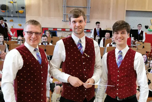 Die Kapellmeister Thomas Winalek, Andreas Trauner und Lorenz Balcar werden am Dirigentenpult stehen.