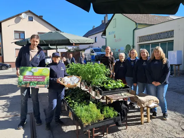 Dorfmarkt und Pflanzentausch in Wiesmath