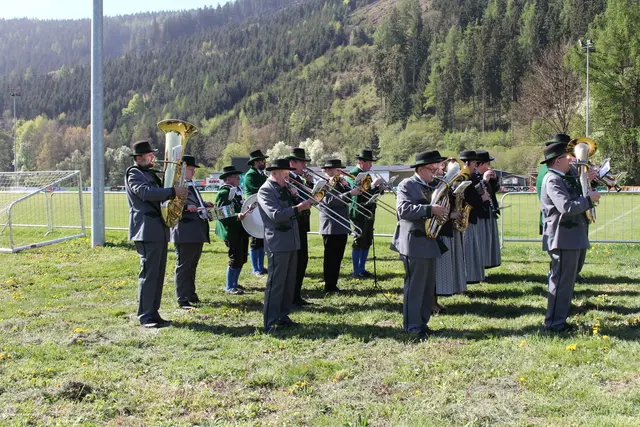 Musikalisch umrahmt wurde die Eröffnung vom Musikverein St.Peter-Freienstein | Foto: Helga Gößwellner
