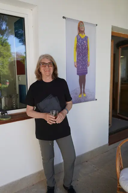 Die renommierte Künstlerin Helga Cmelka lebt und arbeitet abwechselnd im burgenländischen Tadten und in Mödling in Niederösterreich | Foto: Andrea Glatzer