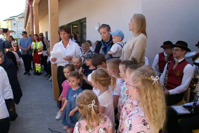 Auch der Kindergarten trug zum guten Gelingen der Feier ein. | Foto: Anna Maria Kaufmann