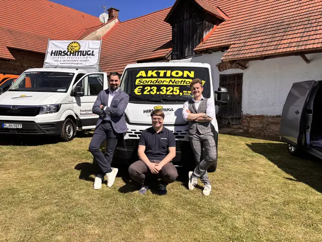 Anton Hirschmugl Jun. mit Viktor und Alfred Hermann. | Foto: B. Gady