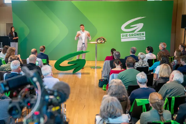 Bei der Abstimmung erhielt Mair 63 Prozent der Stimmen. | Foto: Miller