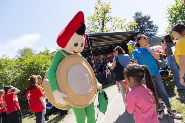 Der Sparefroh trotzte der Sonne.  | Foto: Konstantinov