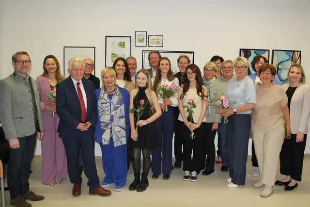 Kunstgruppe 2000 zeigt Jubiläumsausstellung