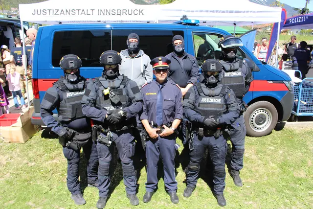 Einsatzteam der Justizwache Innsbruck