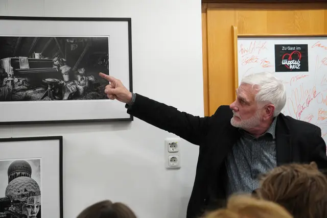 Erich Hörtnagl sucht in seinen Arbeiten das Beständige.  | Foto: AMG