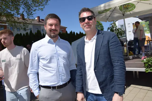 Auch Ceram Austria - Eigentümer Christian Kögl schaute vorbei ... | Foto: MeinBezirk/Josef Strohmeier