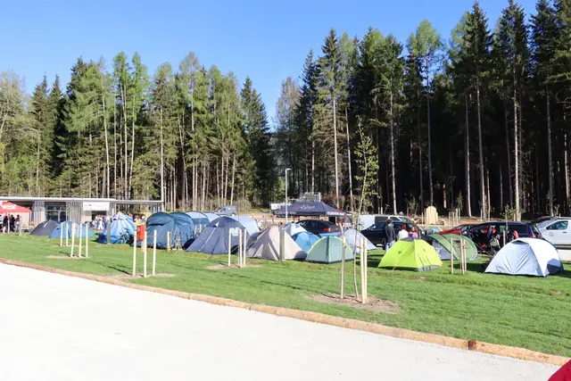 Der modernisierte Campingplatz präsentiert sich mit neuem Gesicht und erweiterten Angeboten. | Foto: Kendlbacher