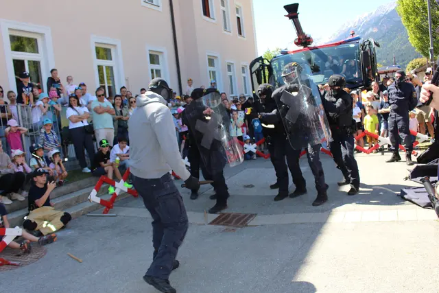 Vorführung der Justizwache
