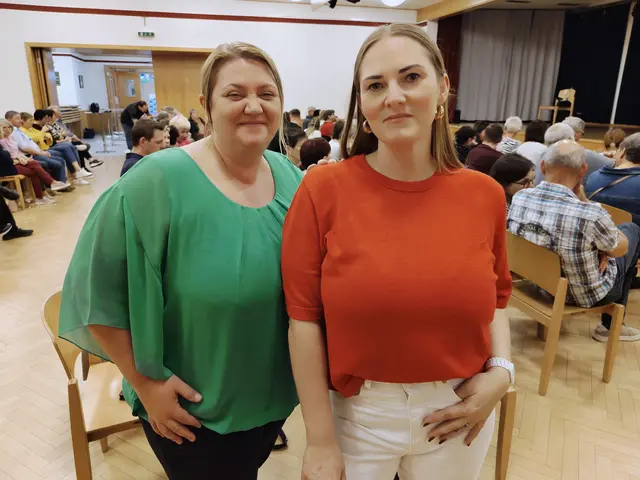 Bürgermeisterin Isabella Radatz-Grauszer und Gemeinderätin Ines Butora genossen den Abend. 