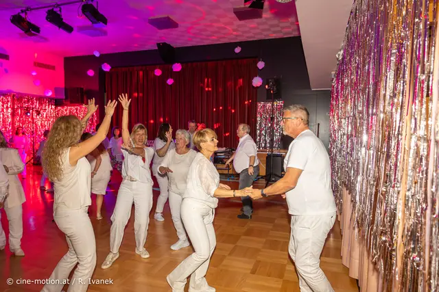 Fete Blanche - ein Abend des Tanzvereins mit Spaßfaktor