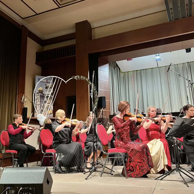 Das Kammermusikorchester Lipizzanerheimat begleitete die beiden Solisten gekonnt. | Foto: Stadtgemeinde Bärnbach