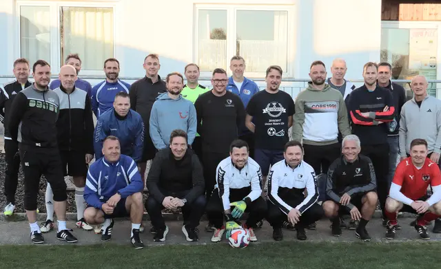 Union Naarn Oldstars fordern Legenden des Teams Copa Pele