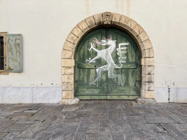 Thermenbahn, Pflegegesetz, ORF-Stiftungsrat – die April-Sitzung des steirischen Landtags verspricht intensive Debatten.  | Foto: MeinBezirk/Verena Kriechbaum