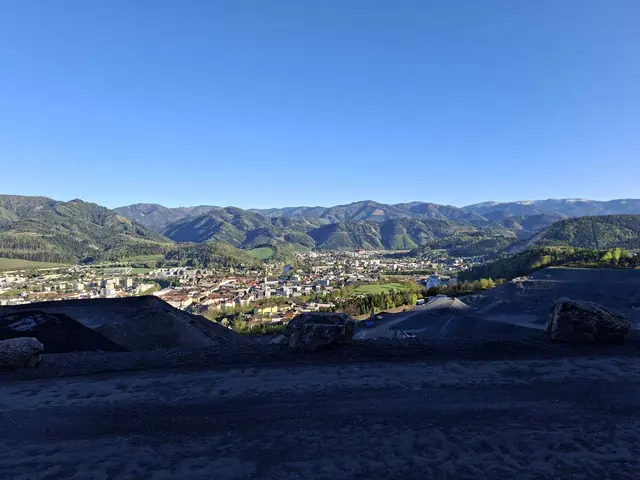 Von der Schlackendeponie gibt es einen einzigartigen Ausblick über Leoben. | Foto: MeinBezirk/Astrid Moder