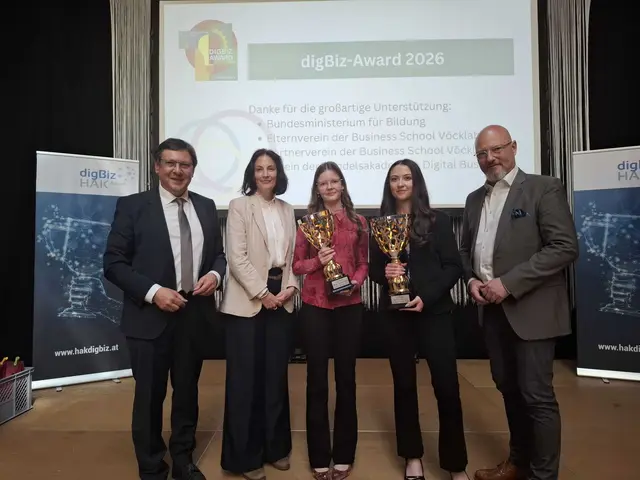 Doppelerfolg für die HAK Mistelbach beim digBiz Award
