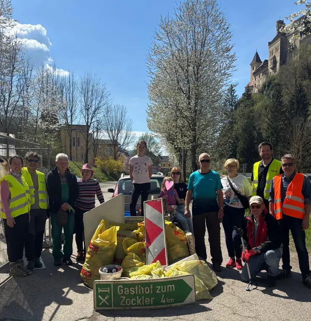 Straßenränder in Eberstein sind wieder müllfrei