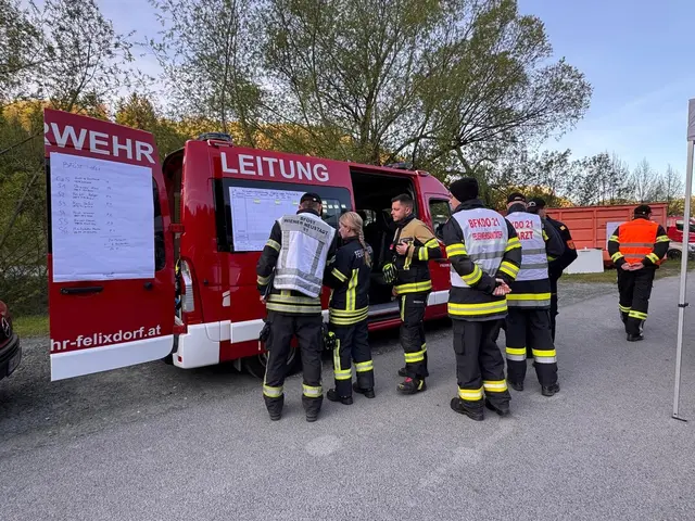 Foto: Bezirksführungsstab Wr Neustadt S5, Tobias Hübl, Teilnehmende Feuerwehren