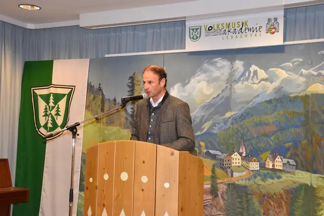 Bürgermeister Bernhard Knotz | Foto: MeinBezirk/Elke Hartweger