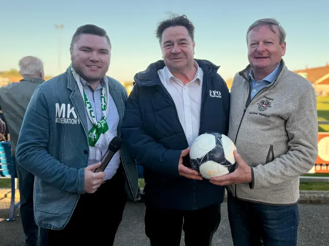 Organisiert wurde das Sponsoring auch dieses Mal wieder von Stadionsprecher Markus Kahrer. | Foto: Markus Kahrer