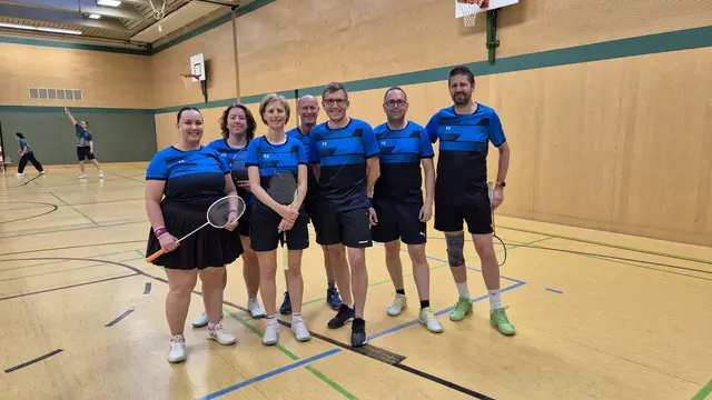 Die Mannschaft des ersten BCDL (v.l.): Julia Oberdorfer, Julia Theisl, Sabine Sellner, Rick Ambrosch, Klaus Kröll, Stefan Painsi, Joachim Fauster | Foto: 1. BCDL