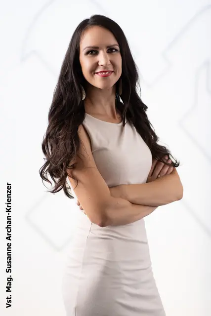 Susanne Archan-Krienzer ergänzt seit April 2026 die Geschäftsleitung der Raiffeisenbank Stallhofen und verantwortet künftig den Marktbereich mit Fokus auf Kunden und Vertrieb. | Foto: Kump