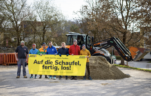 Erfolgreiche Sandkisten-Befüllaktion der OÖVP Salzkammergut