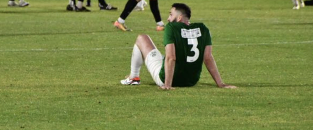 Avdic dieses Mal am Boden. Eggenburg geht gegen Würmla mit 0:5 unter und rutscht in den Abstiegskampf hinein. | Foto: SK Eggenburg