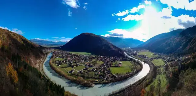 Sachsenburg, umgeben von der Drau, bietet viele Möglichkeiten, sich sportlich zu betätigen. | Foto: Gemeinde Sachsenburg