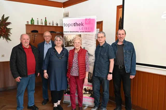 Ferdinand Brandhofer - ehem. Vereinsfunktionär, Prof. Gerhard Flossmann - Bezirkshistoriker, Sonja Kernstock - Topothekarin, Christine Cahak - Vereinsfunktionärin,  Raidl Wolfgang - Topothekar Riegler Gerald – Topothekar
 | Foto: Foto: Karl Baumgartner
