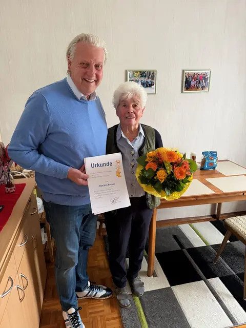 Glückwünsche zum 90. Geburtstag von Rosi Preyer | Foto: Martina Ecker