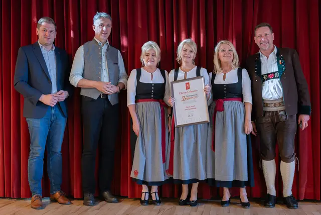 Dank und Anerkennung Geschwister Guggenberger | Foto: T. Ausserlechner