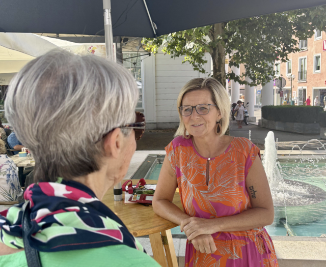Bürgermeisterin Ines Schiller lädt wieder zu Wochenmarktgesprächen