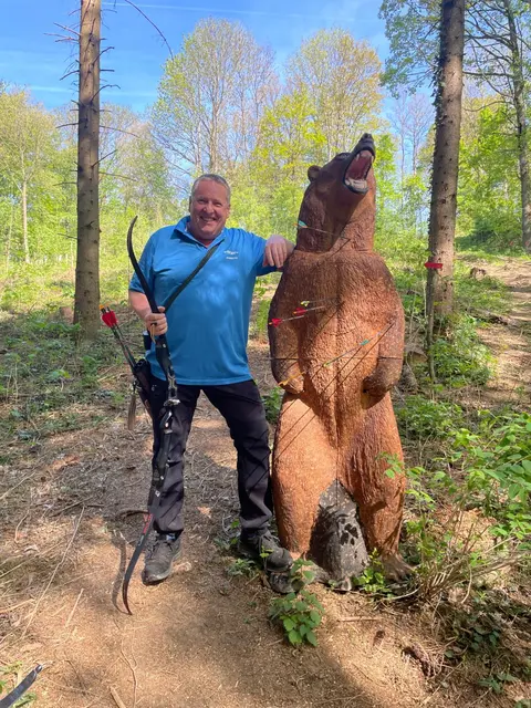 Andreas Hofer aus Waldhausen im Strudengau ist neuer NÖ Landesmeister im Bogenschießen Doppel-Hunter. Er startet für den BSW-Dorfstetten. | Foto: Andreas Hofer
